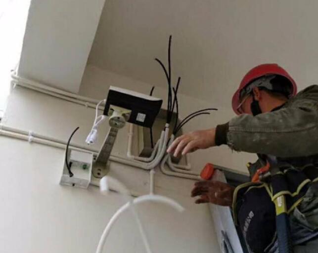 小知識(shí)：襄陽監(jiān)控系統(tǒng)安裝如何實(shí)現(xiàn)防盜報(bào)警功能！請(qǐng)看獵鷹介紹！