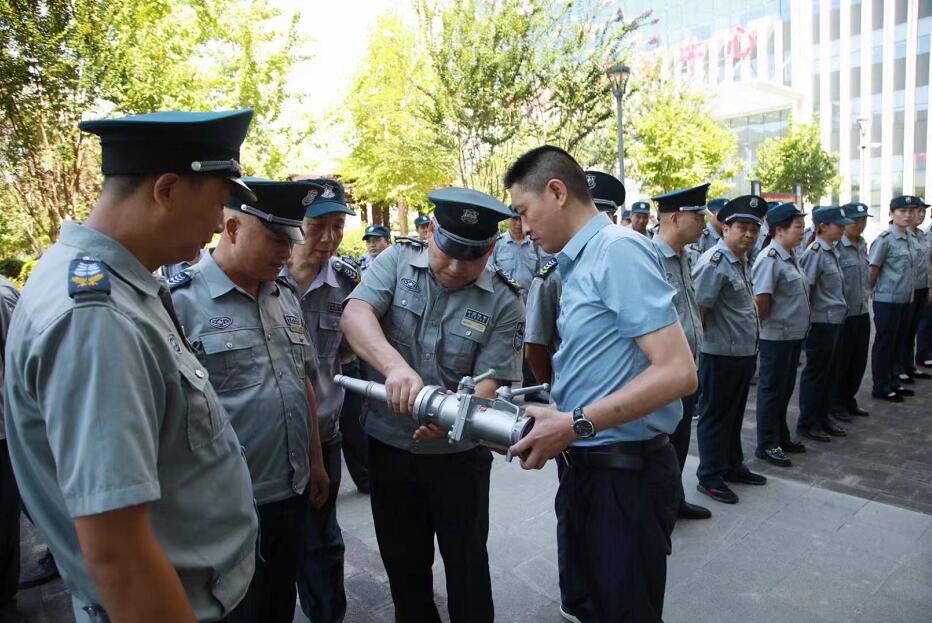 有保安與沒保安的小區(qū)，你會(huì)選擇哪個(gè)小區(qū)呢？