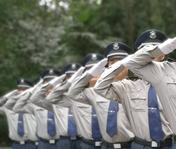 物業(yè)保安如何進(jìn)行安全培訓(xùn)和應(yīng)急演練？